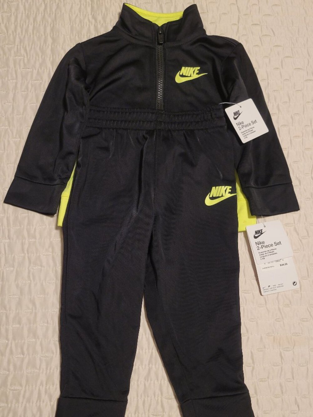NWT $44 Nike Black/Volt 2-Piece Track Suit Boys 12 Month
